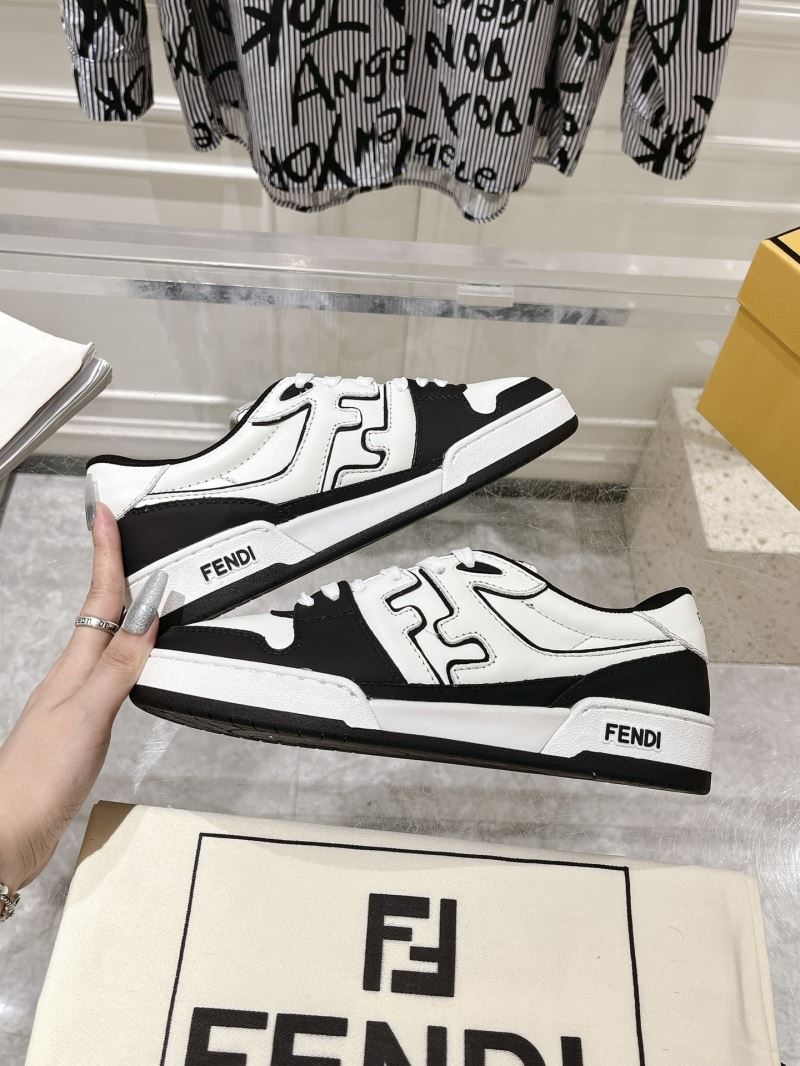 Fendi Low Shoes